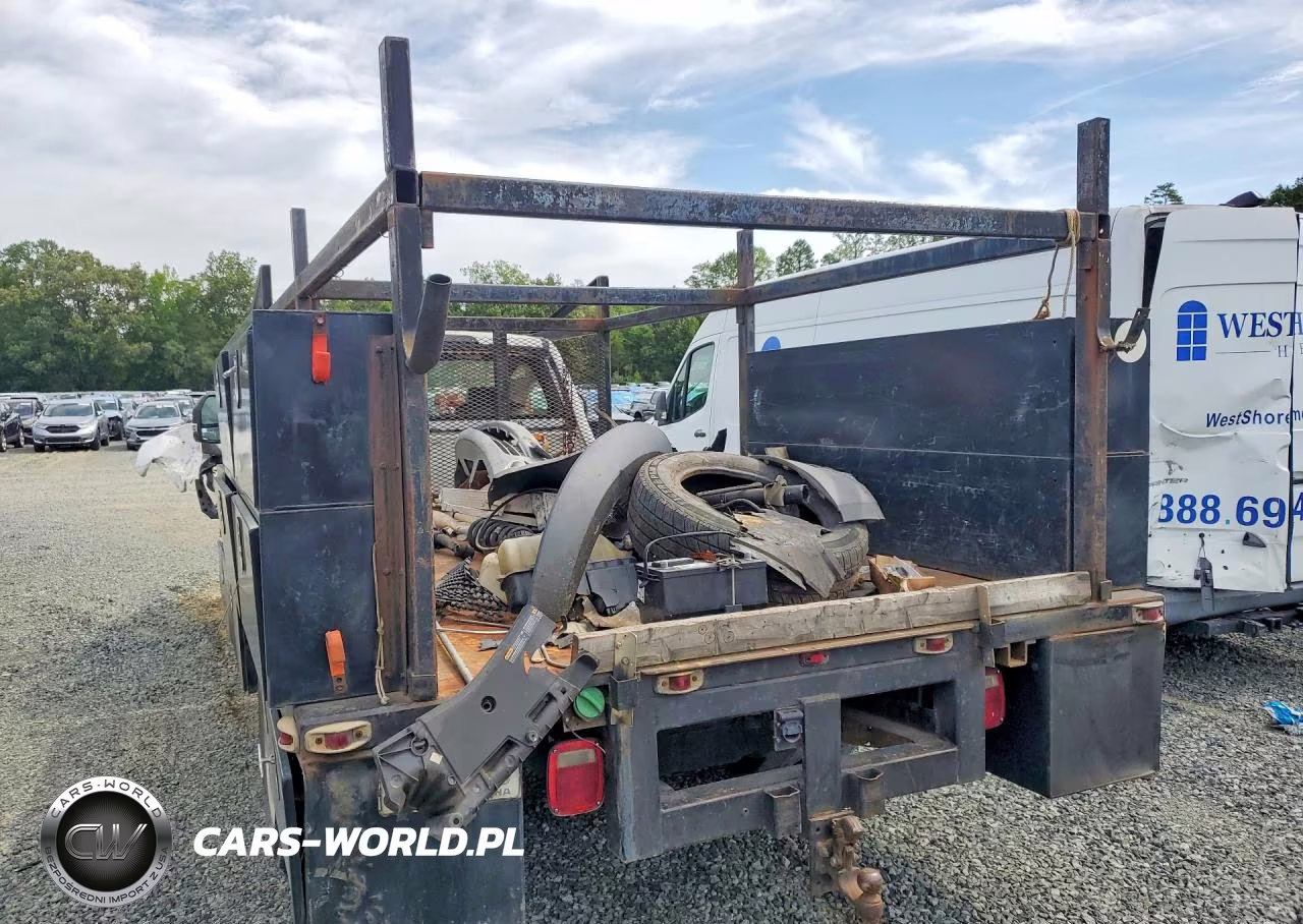 2019 Ford F450 Super Duty VIN:1FDUF4GT3KEG63913 - 6
