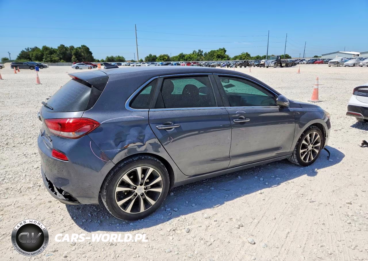 2018 Hyundai Elantra Gt Base VIN:KMHH35LE1JU019242 - 3