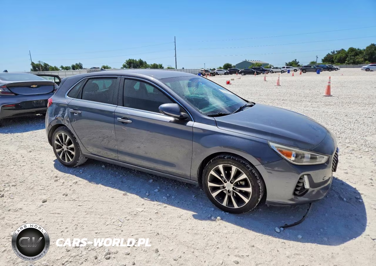 2018 Hyundai Elantra Gt Base VIN:KMHH35LE1JU019242 - 4
