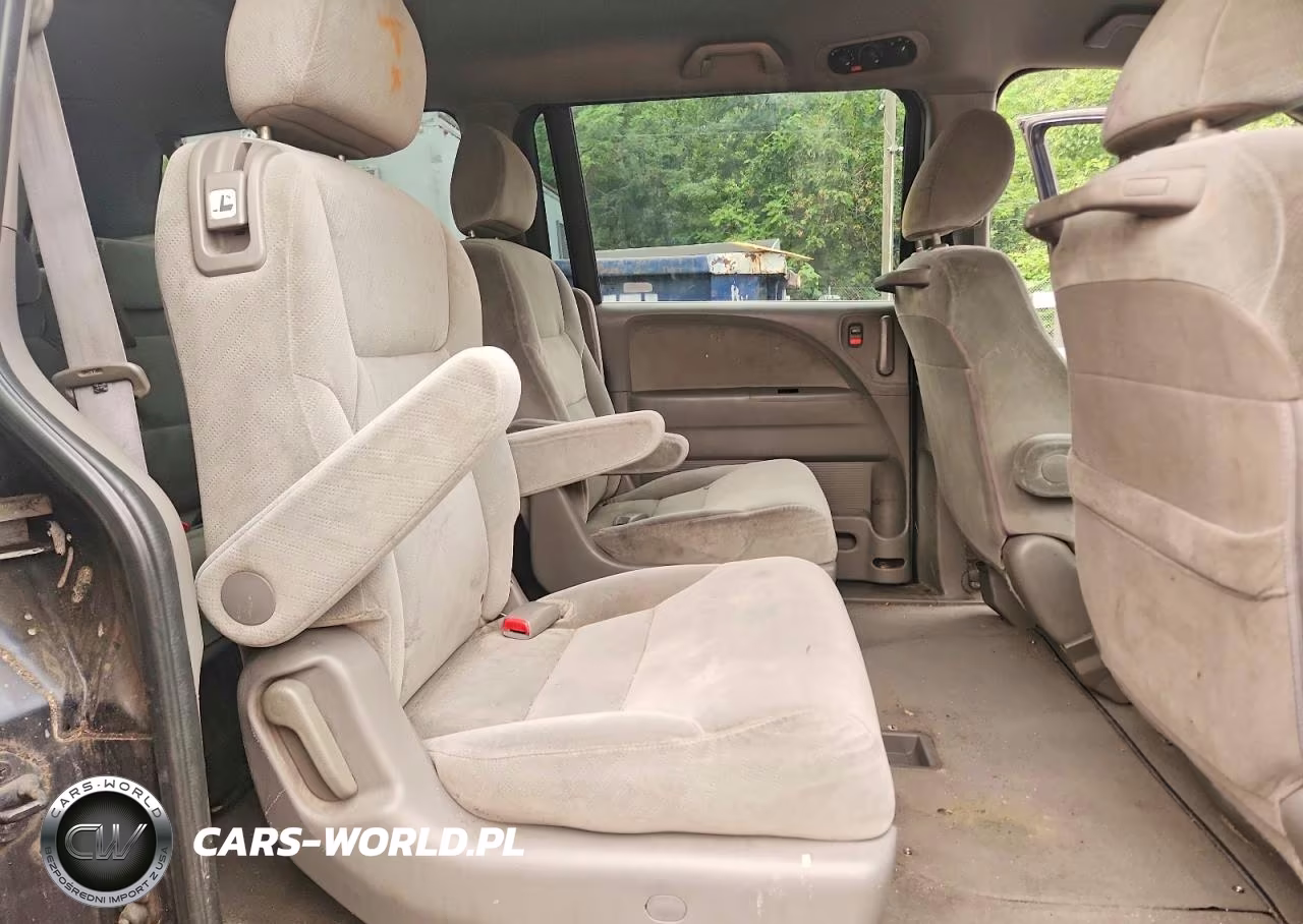 2008 Honda Odyssey Lx VIN:5FNRL38208B049217 - 11