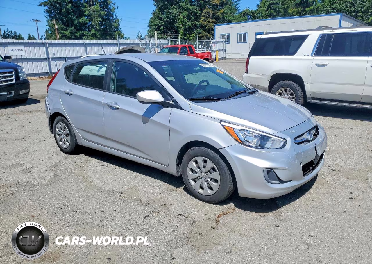 2017 Hyundai Accent Se VIN:KMHCT5AE1HU344853 - 4