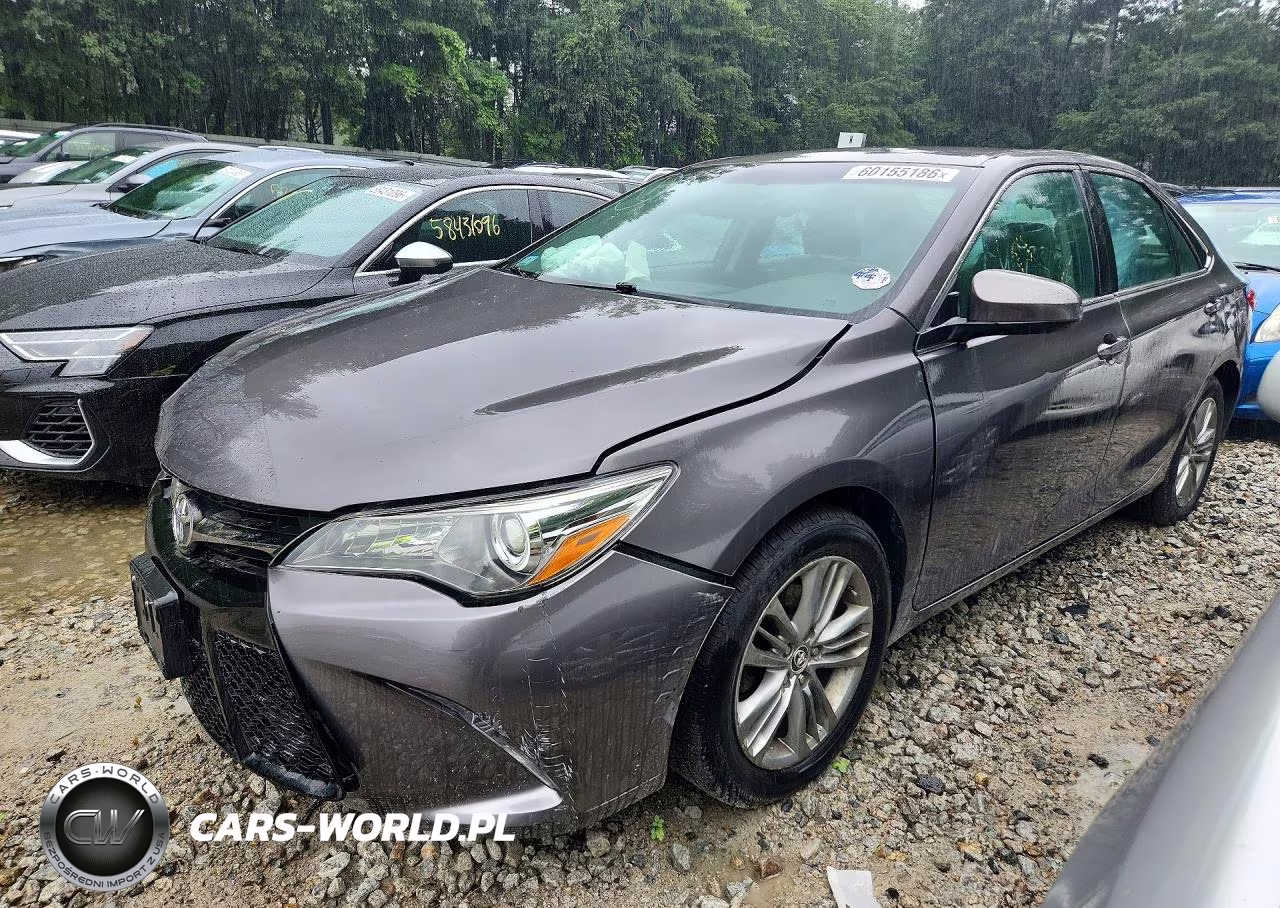 2015 Toyota Camry Se – zdjęcie 1 z 12