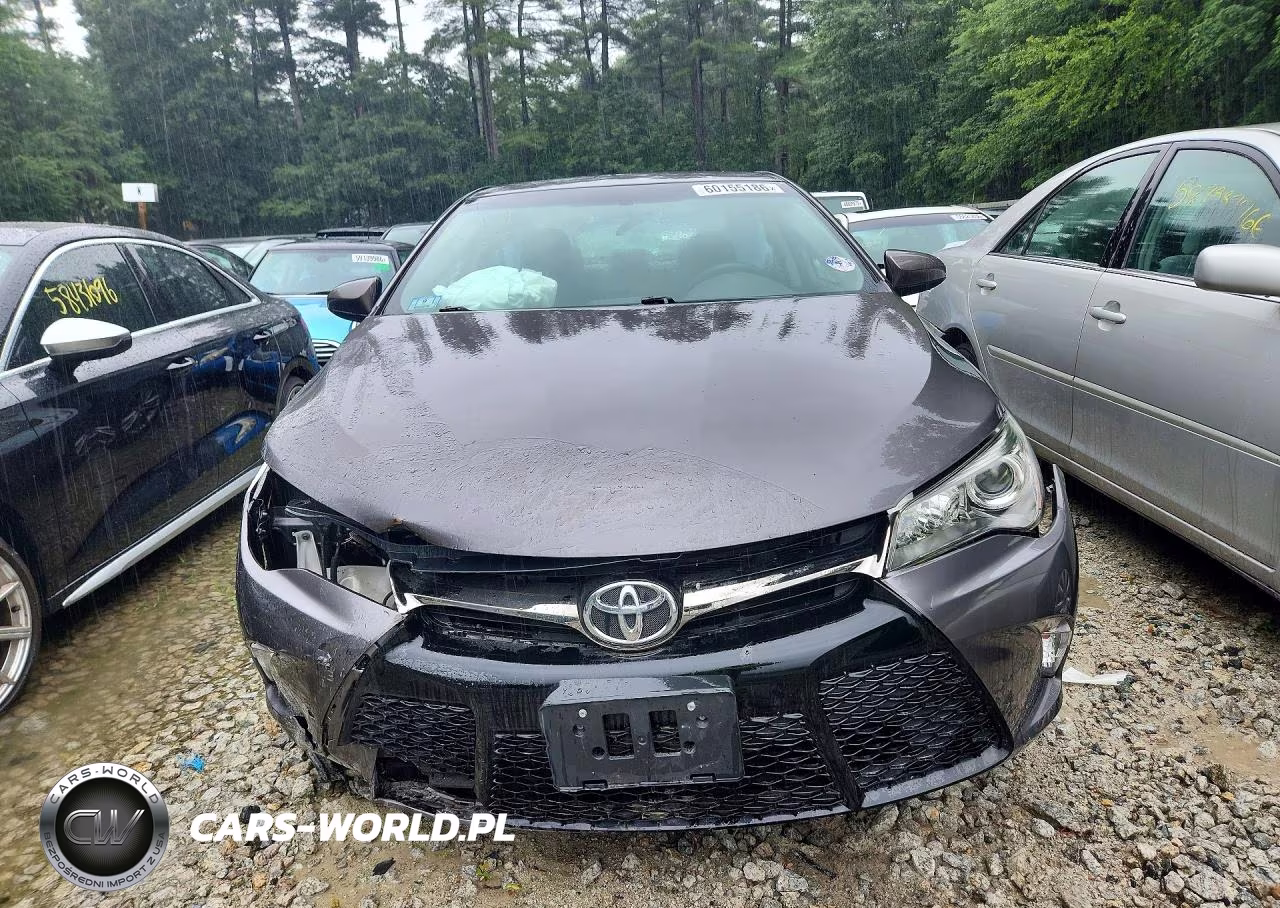 2015 Toyota Camry Se VIN:4T1BF1FK4FU109208 - 5