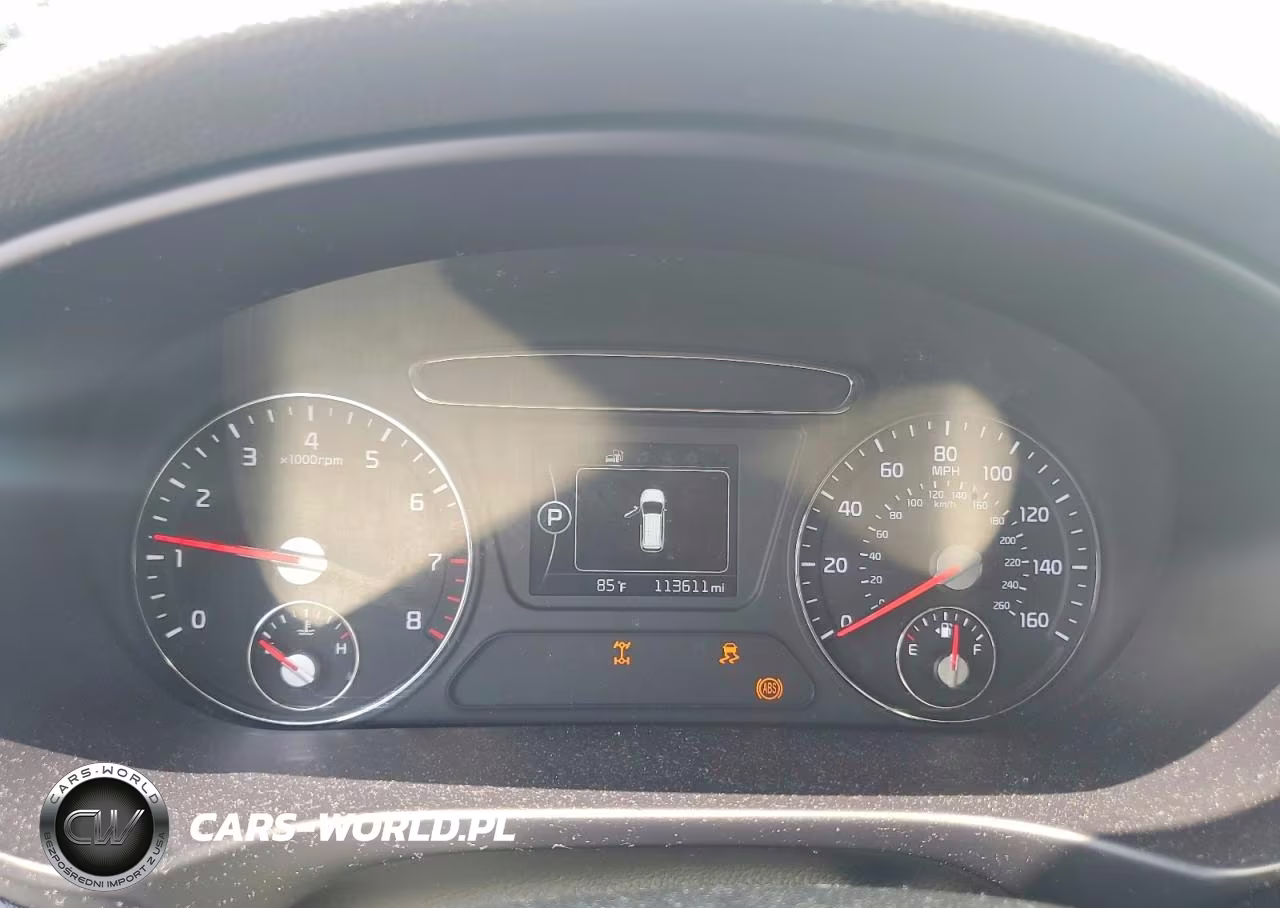 2018 Kia Sorento Lx V6 VIN:5XYPGDA5XJG414426 - 9
