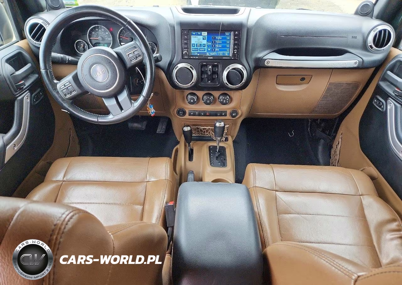 2011 Jeep Wrangler Unlimited Sahara VIN:1J4BA5H1XBL532660 - 8