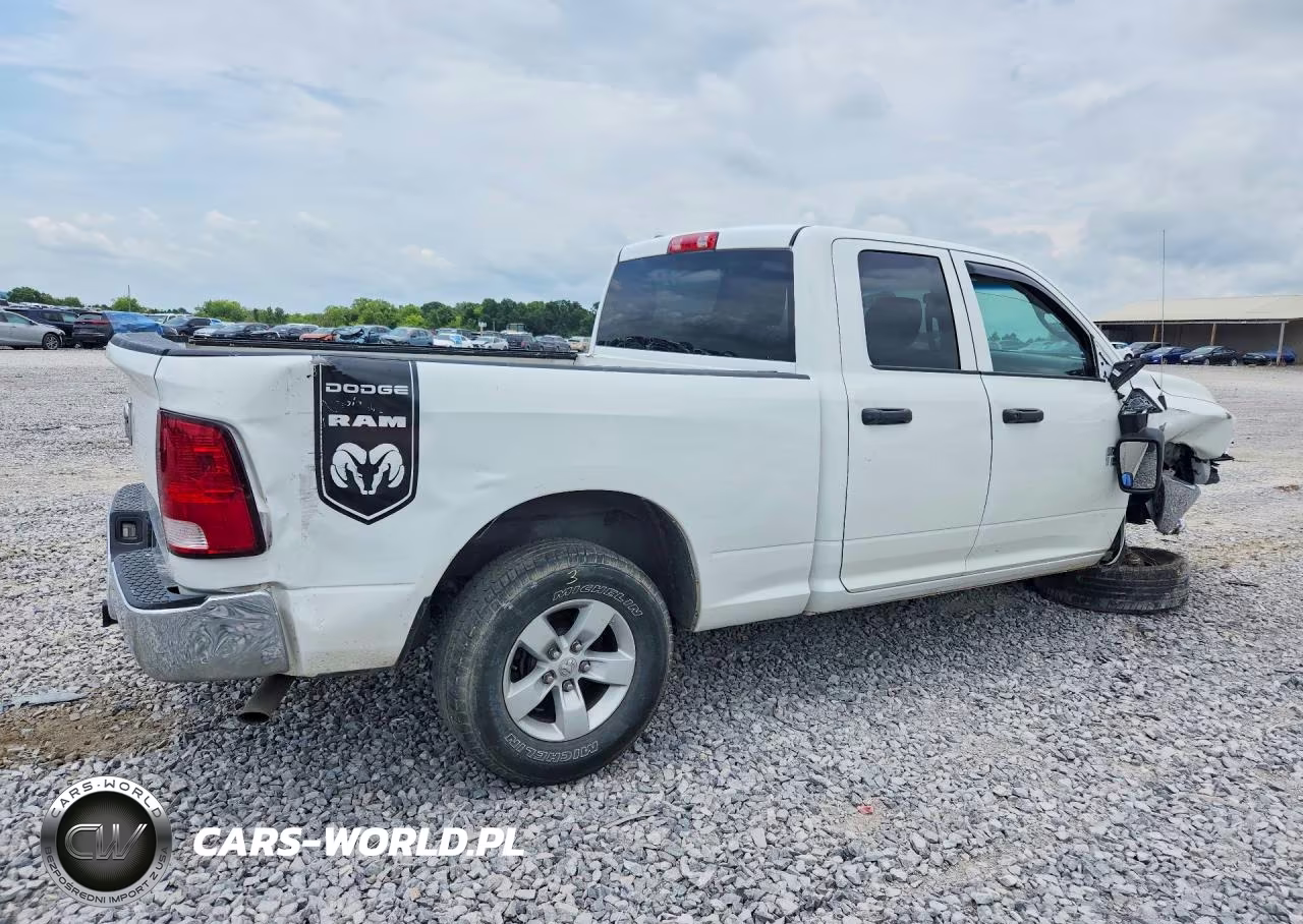 2021 Ram 1500 Classic Tradesman VIN:1C6RR6FG0MS508720 - 3