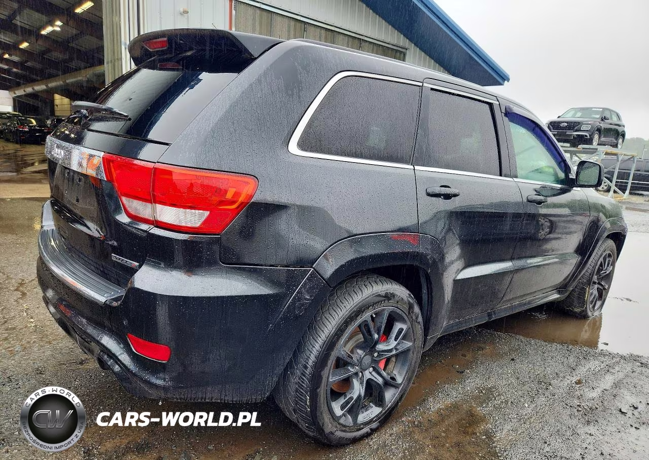 2013 Jeep Grand Cherokee Srt-8 VIN:1C4RJFDJ9DC509907 - 3
