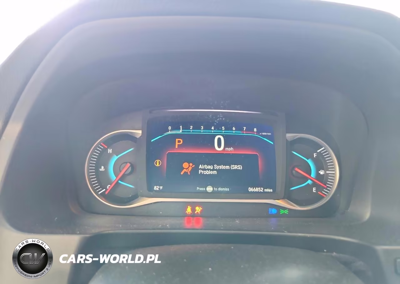 2019 Honda Passport Touring VIN:5FNYF7H97KB000403 - 9