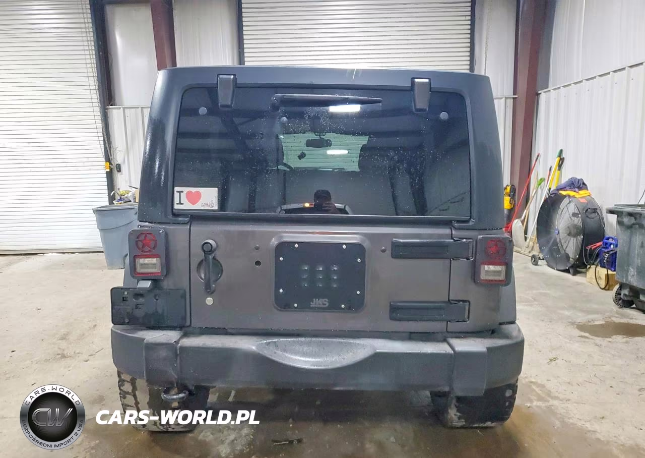 2017 Jeep Wrangler Unlimited Sport VIN:1C4BJWDG3HL547869 - 6