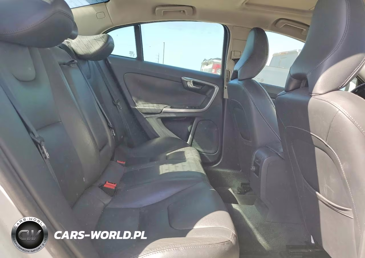 2016 Volvo S60 Premier VIN:YV126MFK9G2392265 - 10