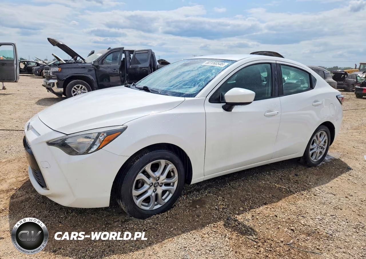 2017 Toyota Yaris Ia Base