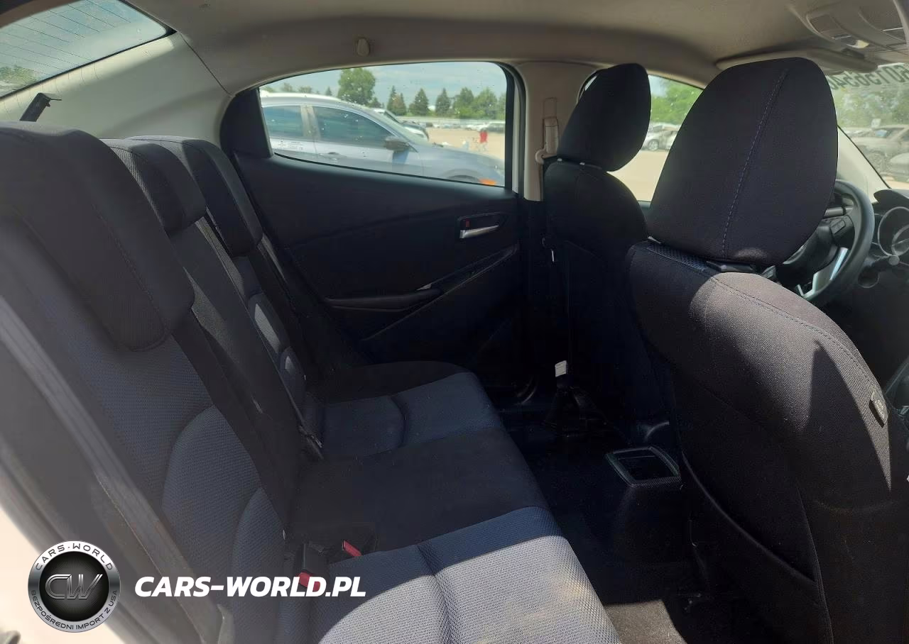 2017 Toyota Yaris Ia Base VIN:3MYDLBYV6HY166952 - 10