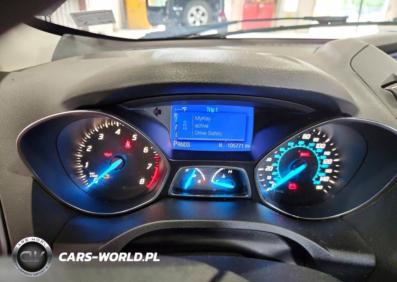 2013 Ford Escape S VIN:1FMCU0F74DUA98207 - 9
