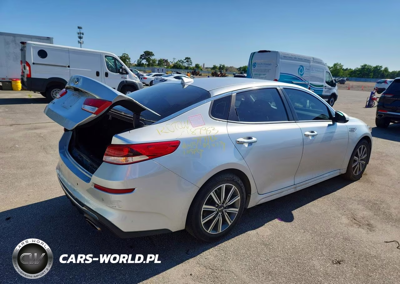 2019 Kia Optima Lx VIN:5XXGT4L30KG350295 - 3