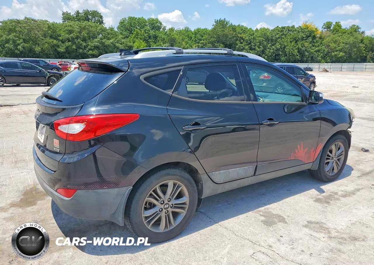 2014 Hyundai Tucson The Walking Dead Edition VIN:KM8JUCAG3EU936180 - 3