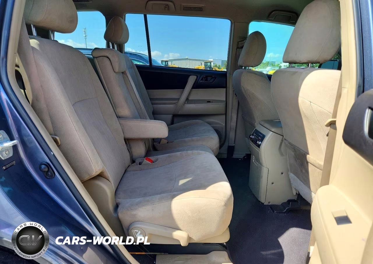 2012 Toyota Highlander Base VIN:5TDZK3EH3CS052998 - 11