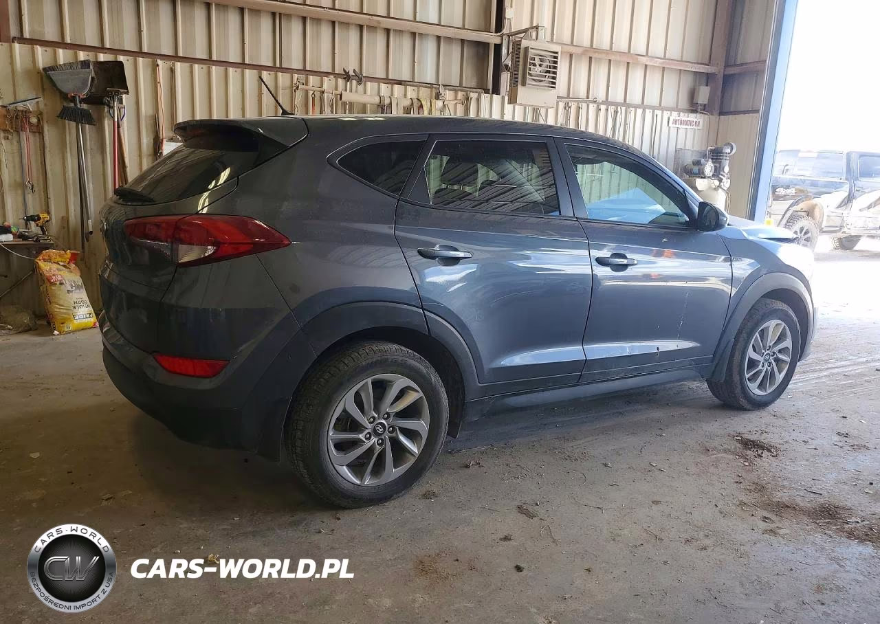 2018 Hyundai Tucson Se VIN:KM8J23A4XJU761352 - 3