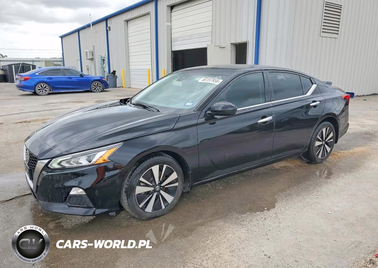 2021 Nissan Altima Sv – zdjęcie 1 z 12