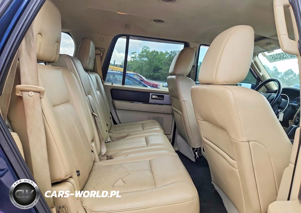 2015 Ford Expedition Xlt VIN:1FMJU1JT7FEF01868 - 10