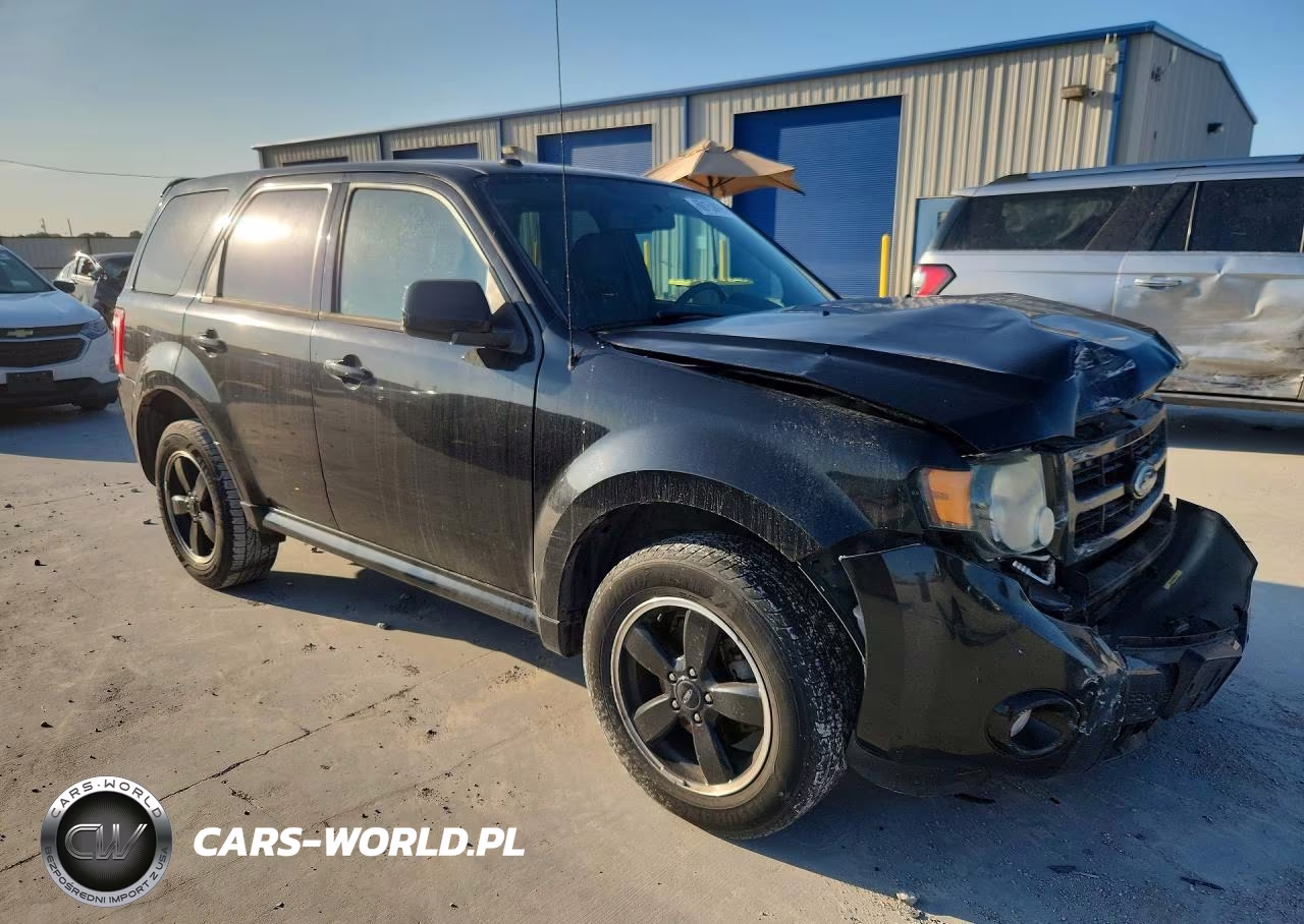 2011 Ford Escape Xlt VIN:1FMCU9DG2BKA68364 - 4
