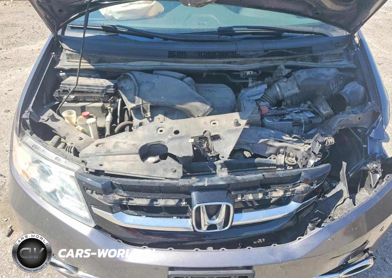 2015 Honda Odyssey Touring-Touring Elite VIN:5FNRL5H90FB507554 - 12
