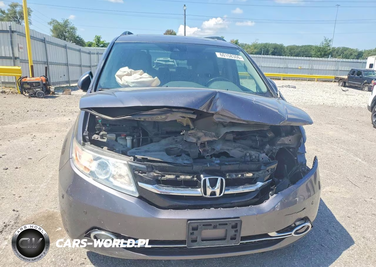 2015 Honda Odyssey Touring-Touring Elite VIN:5FNRL5H90FB507554 - 5