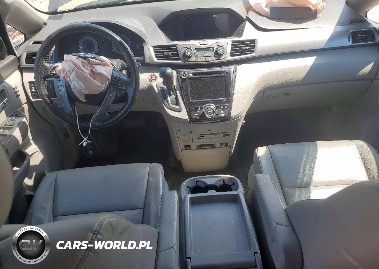 2015 Honda Odyssey Touring-Touring Elite VIN:5FNRL5H90FB507554 - 8
