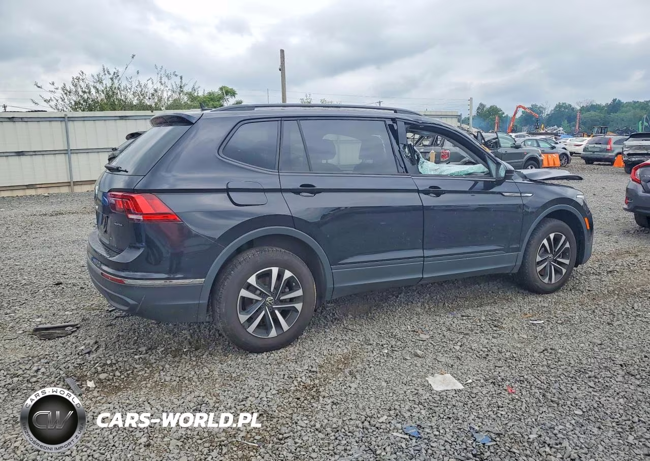 2024 Volkswagen Tiguan S VIN:3VVFB7AX7RM130152 - 3