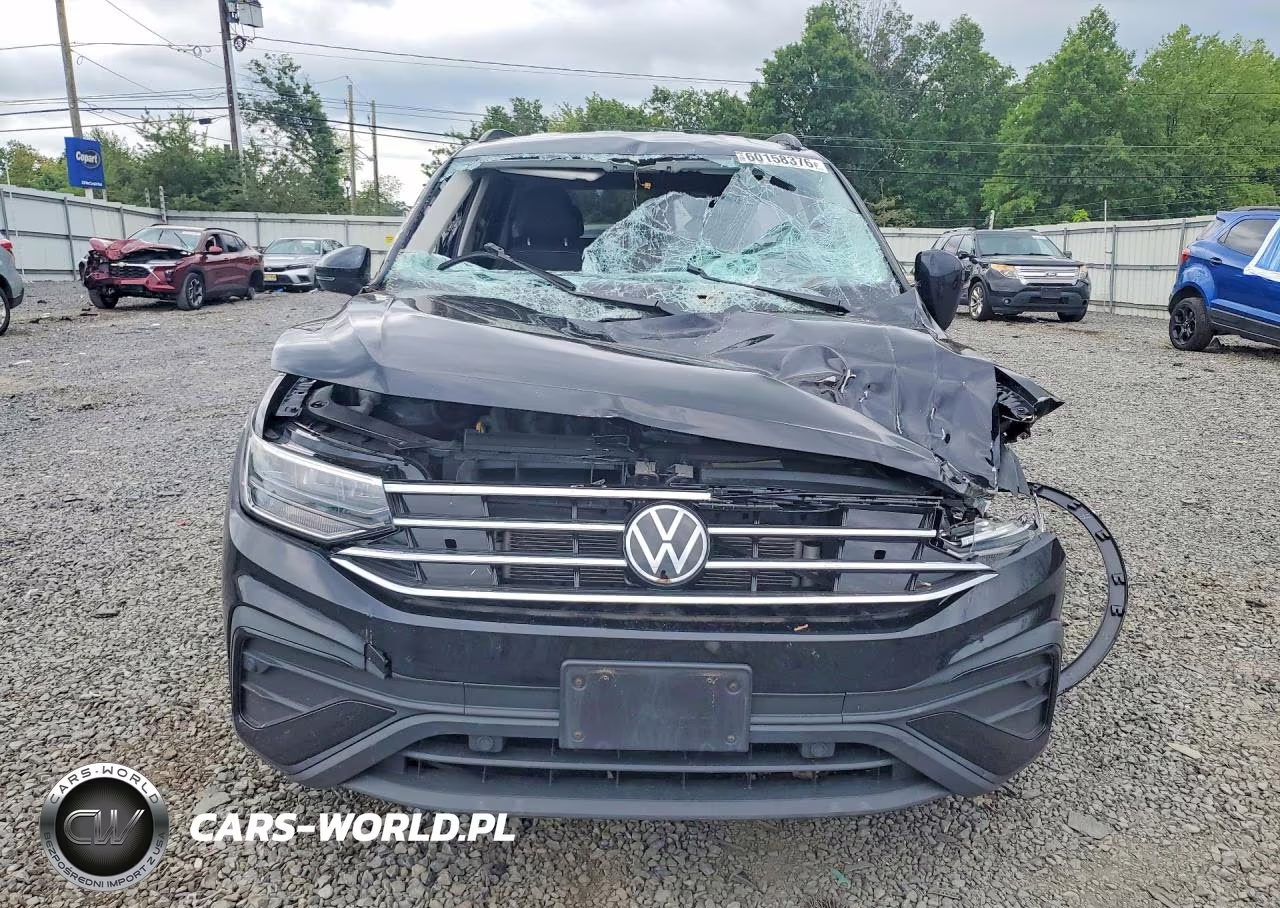 2024 Volkswagen Tiguan S VIN:3VVFB7AX7RM130152 - 5