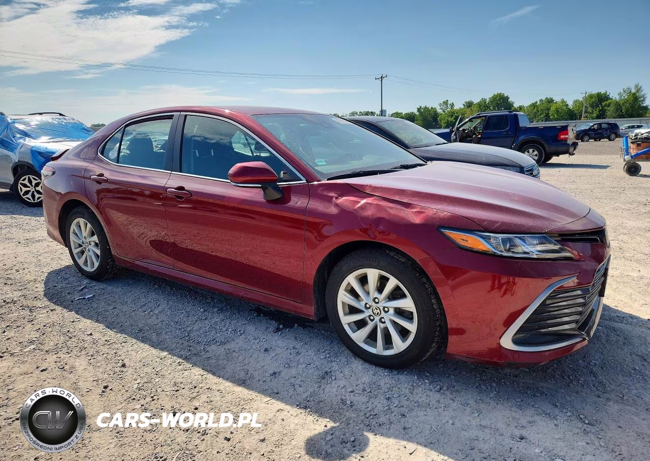 2021 Toyota Camry Le VIN:4T1C11BK4MU044740 - 4