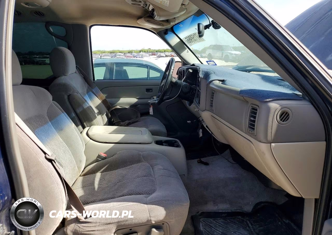 2002 Chevrolet Tahoe C1500 VIN:1GNEC13V72R313238 - 7