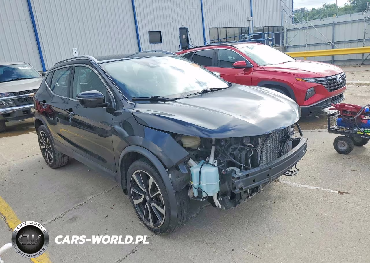 2018 Nissan Rogue Sport Sl VIN:JN1BJ1CR1JW282852 - 4