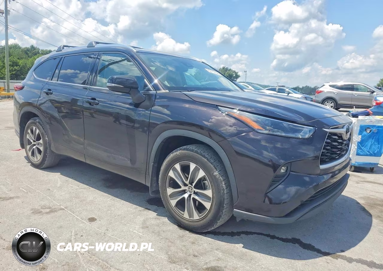 2021 Toyota Highlander Xle VIN:5TDGZRAH4MS045930 - 4