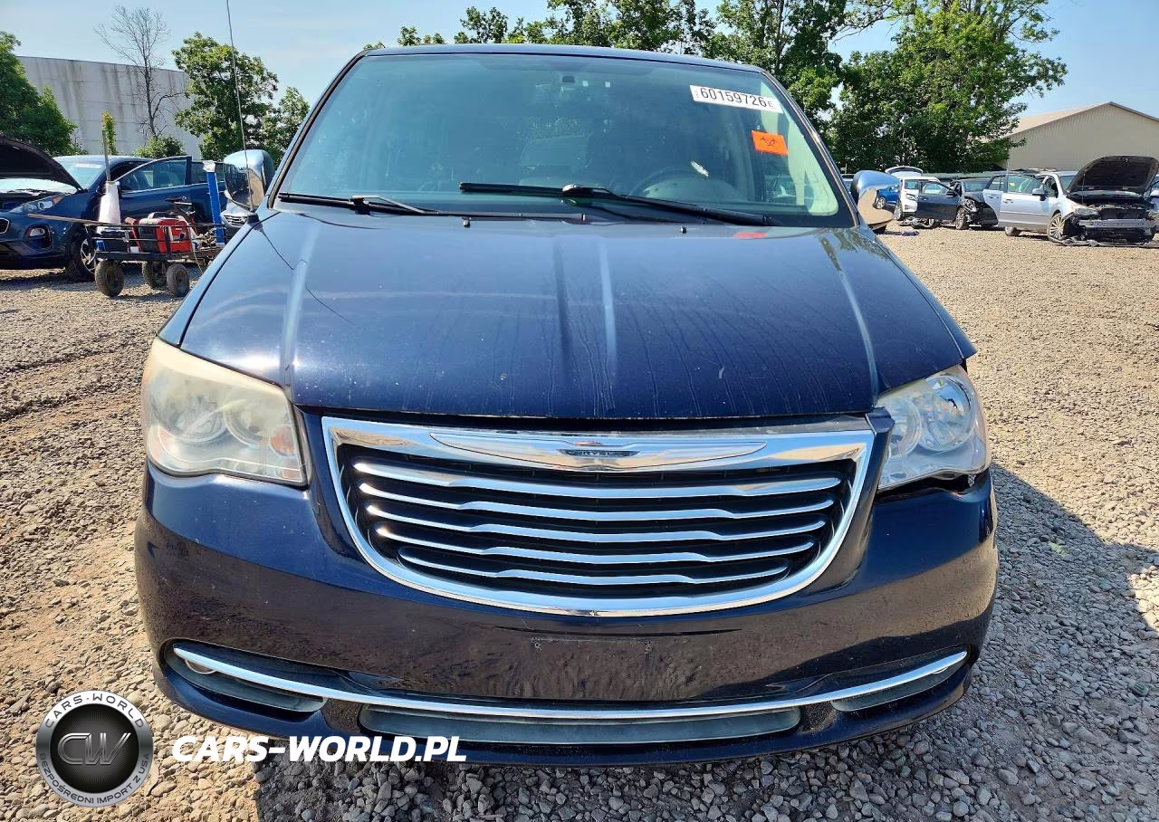 2014 Chrysler Town & Country Touring L VIN:2C4RC1CG4ER115971 - 5
