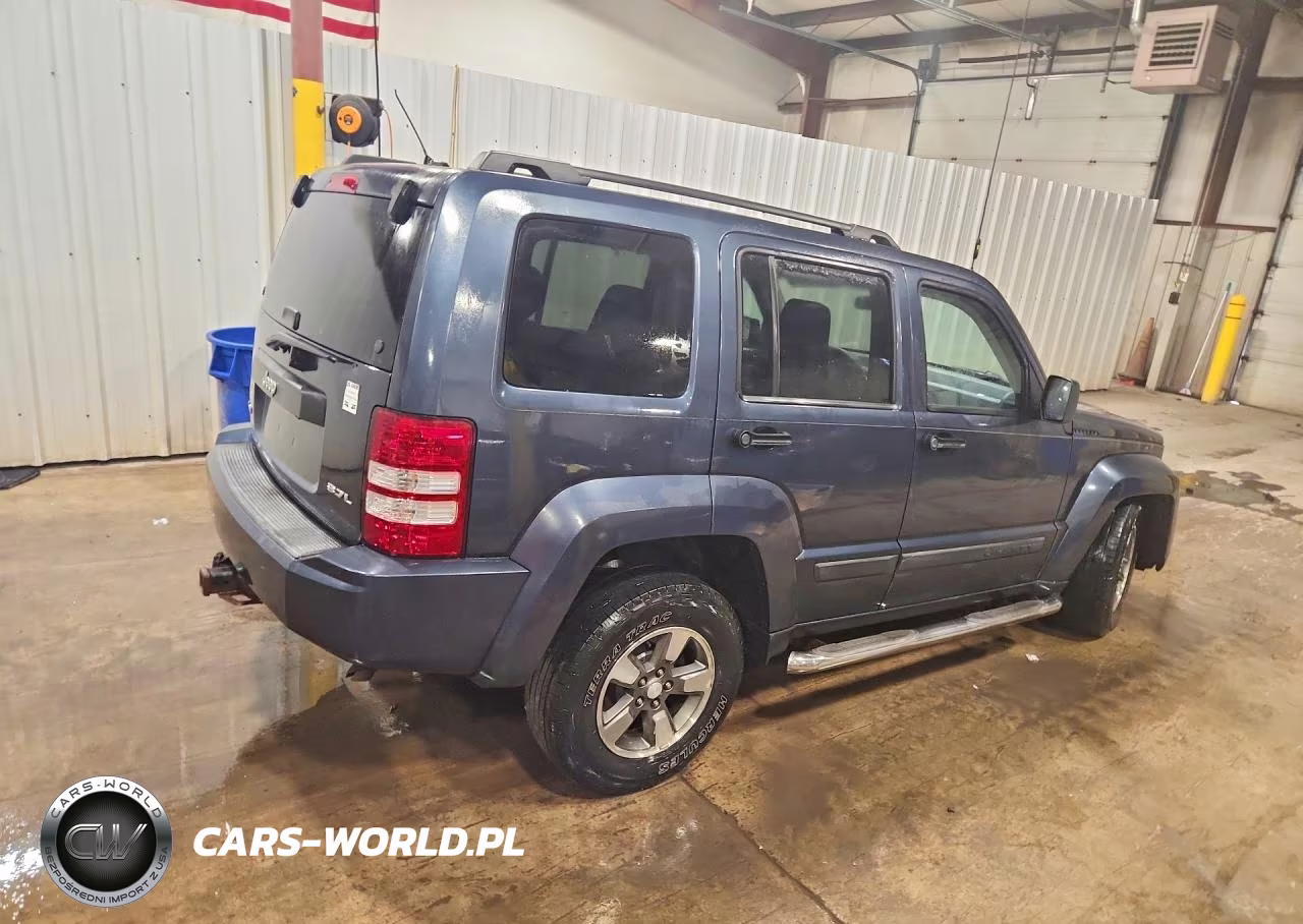 2008 Jeep Liberty Sport VIN:1J8GN28K38W233387 - 3