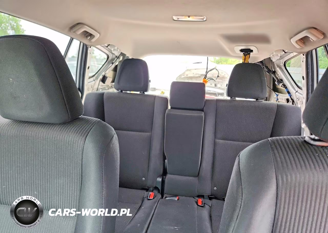 2018 Toyota Rav4 Le VIN:JTMBFREV9JJ211886 - 10