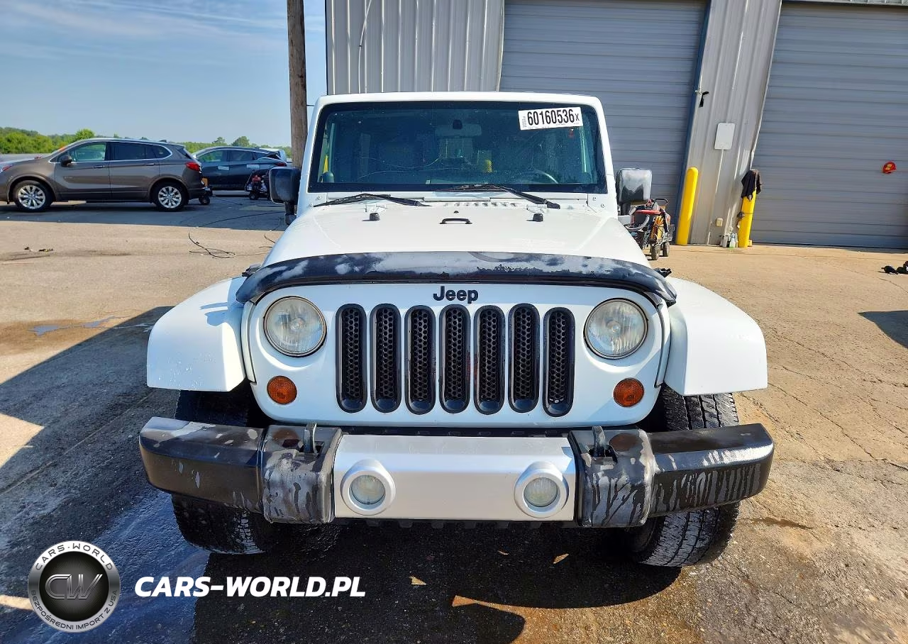 2008 Jeep Wrangler Unlimited Sahara VIN:1J4GA59178L539272 - 5