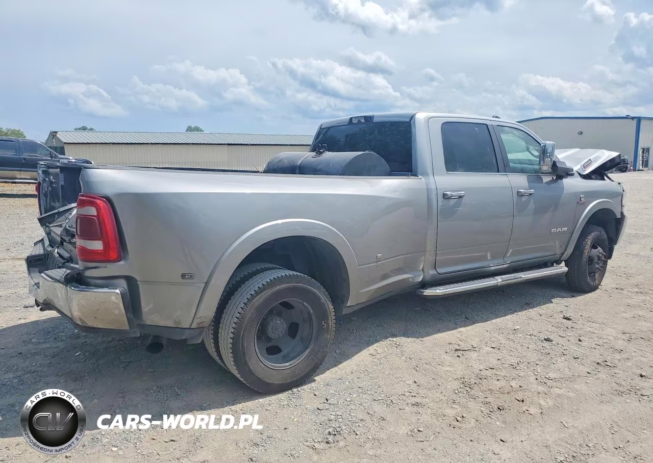 2022 Ram 3500 Laramie VIN:3C63RRJL9NG287610 - 3