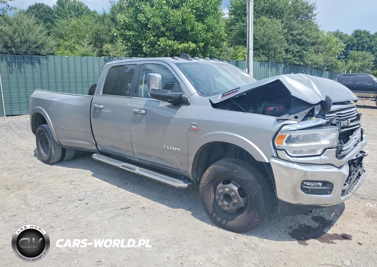 2022 Ram 3500 Laramie VIN:3C63RRJL9NG287610 - 4