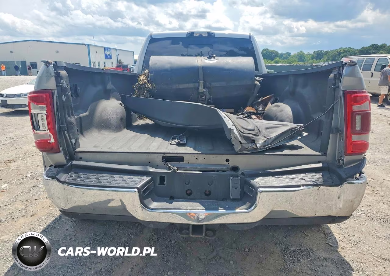 2022 Ram 3500 Laramie VIN:3C63RRJL9NG287610 - 6