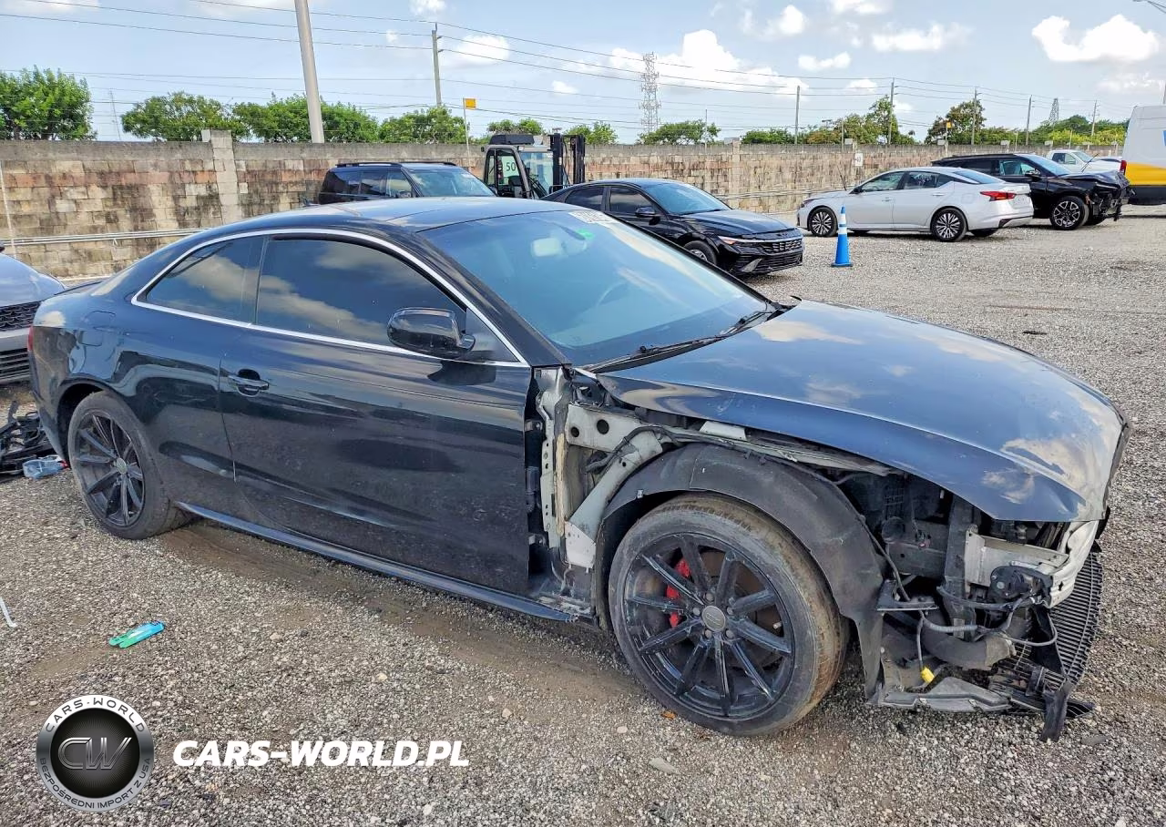 2017 Audi A5 Sport VIN:WAUD2AFR5HA001526 - 4