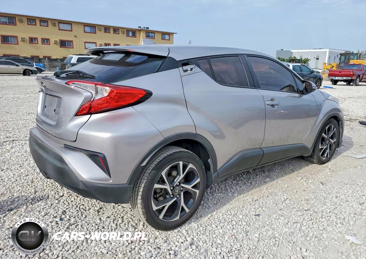 2019 Toyota C-Hr Xle VIN:NMTKHMBX1KR078269 - 3