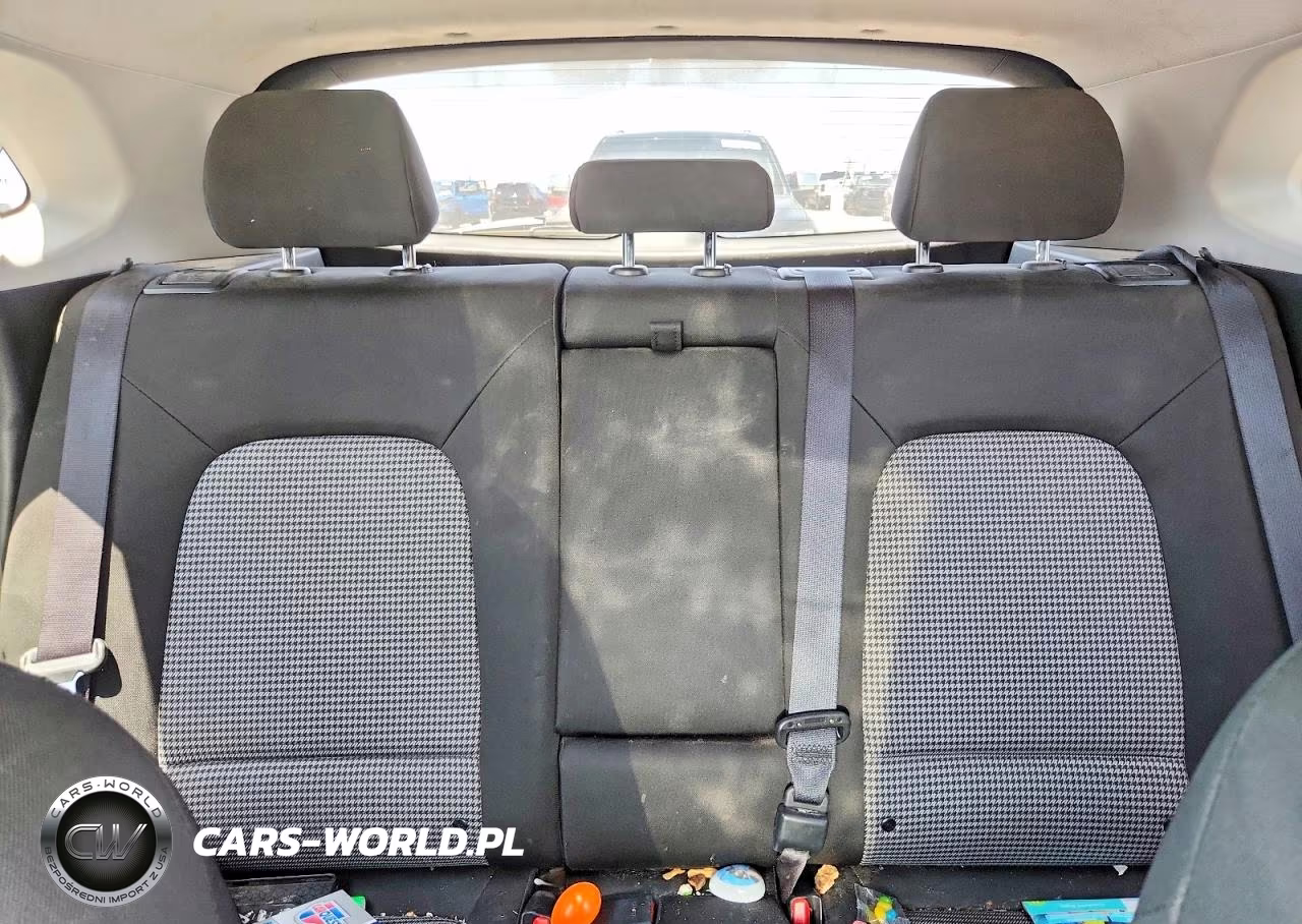 2019 Hyundai Kona Sel VIN:KM8K22AA4KU353709 - 10
