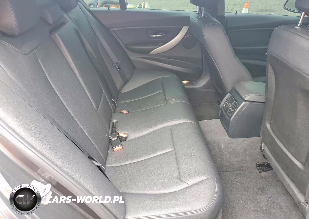 2017 BMW 320 Xi VIN:WBA8E5G34HNU42616 - 10