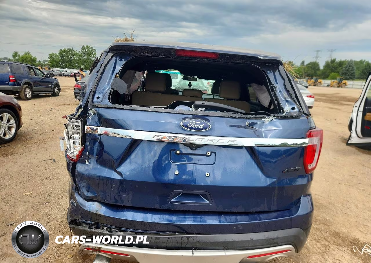 2016 Ford Explorer Xlt VIN:1FM5K7D85GGC35452 - 6