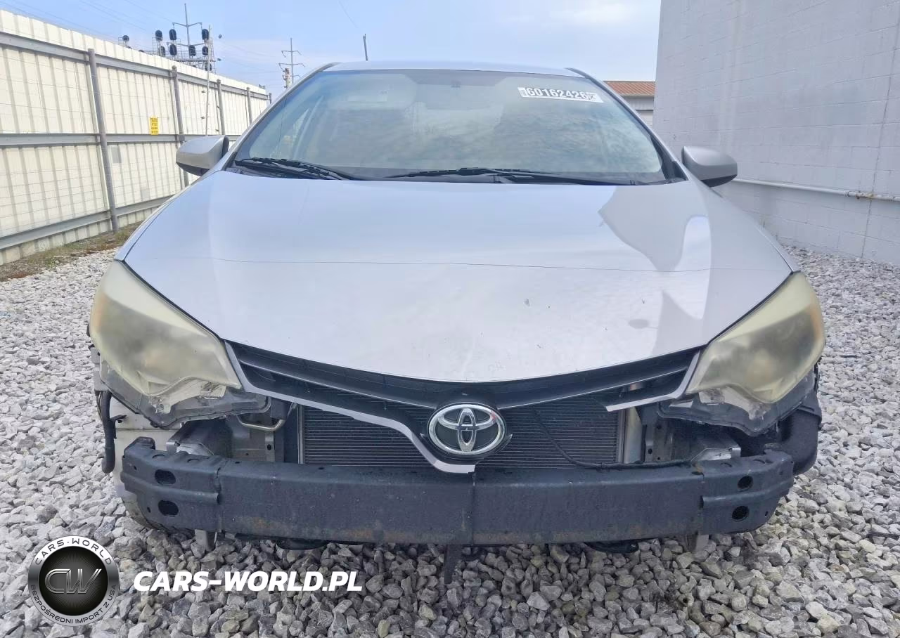 2015 Toyota Corolla Le VIN:5YFBURHE0FP257126 - 5