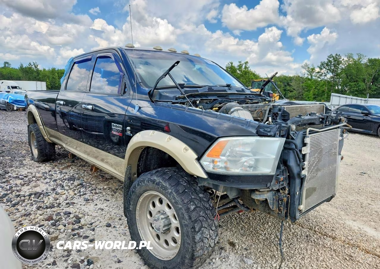 2011 Ram Ram 3500 Laramie VIN:3D73Y3CL8BG520156 - 4