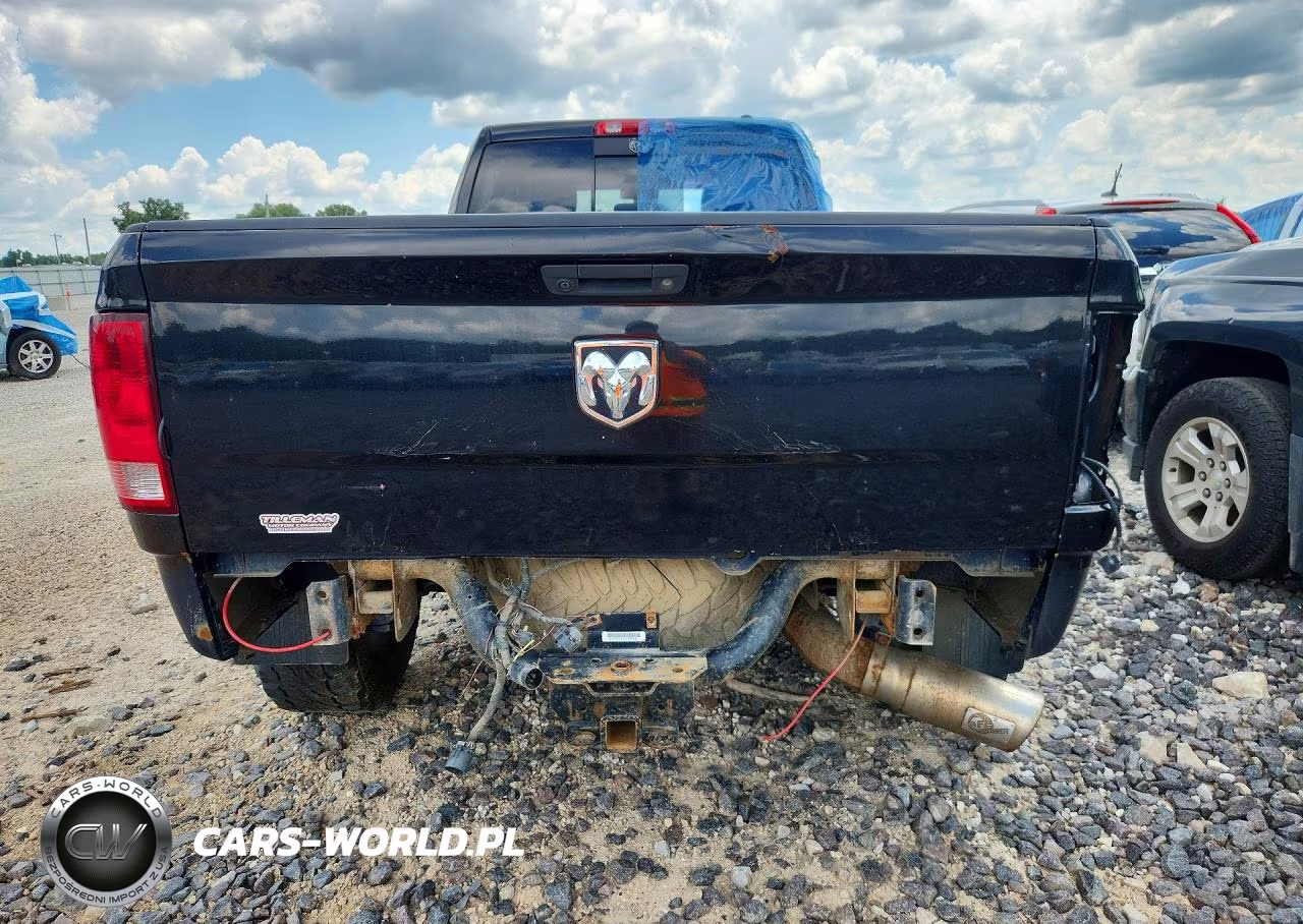 2011 Ram Ram 3500 Laramie VIN:3D73Y3CL8BG520156 - 6