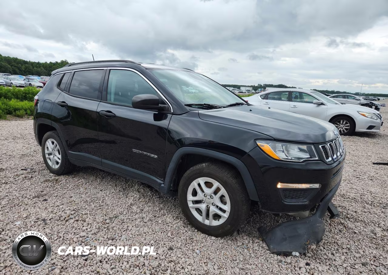 2019 Jeep Compass Sport VIN:3C4NJCAB3KT847928 - 4