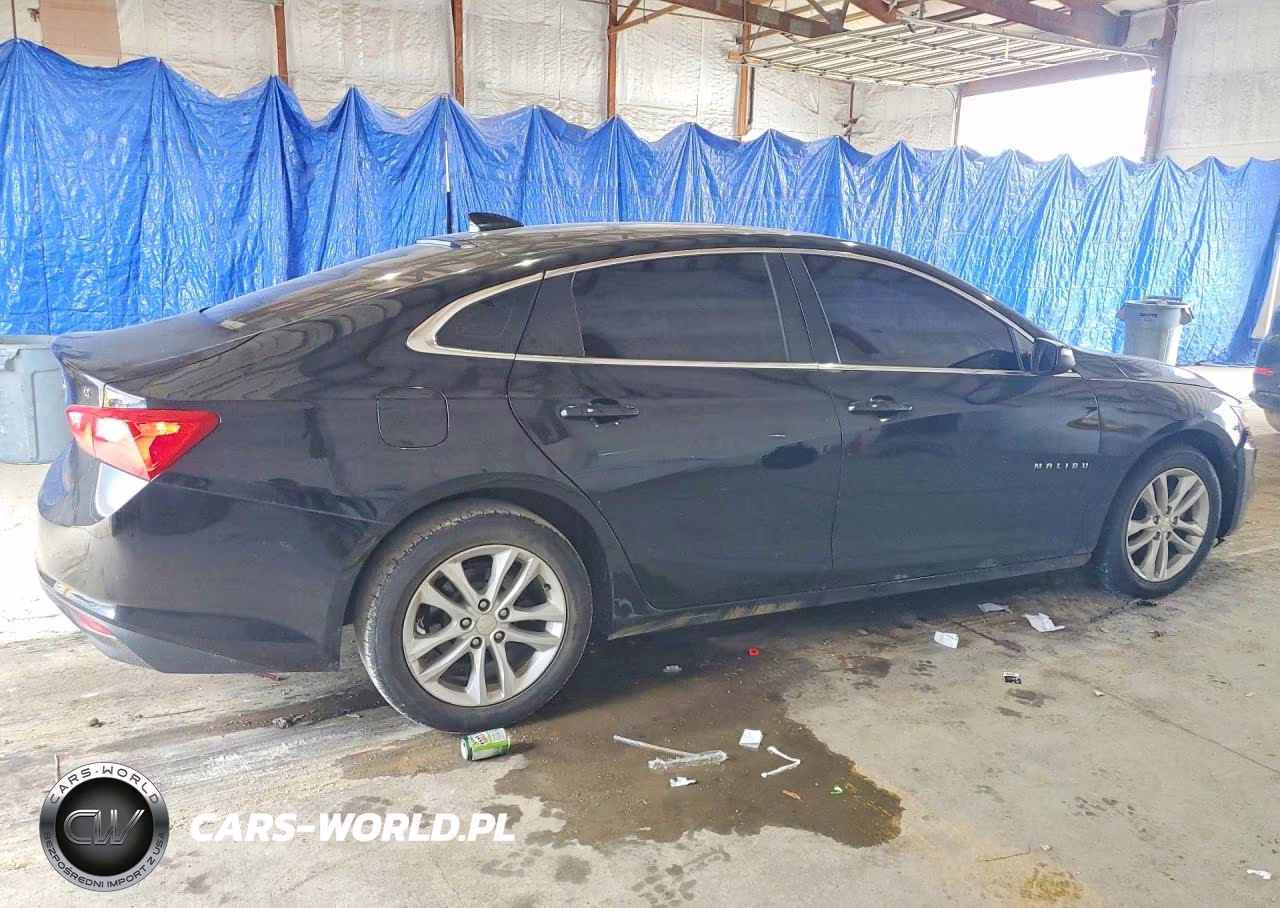 2016 Chevrolet Malibu VIN:1G1ZE5ST5GF276218 - 3